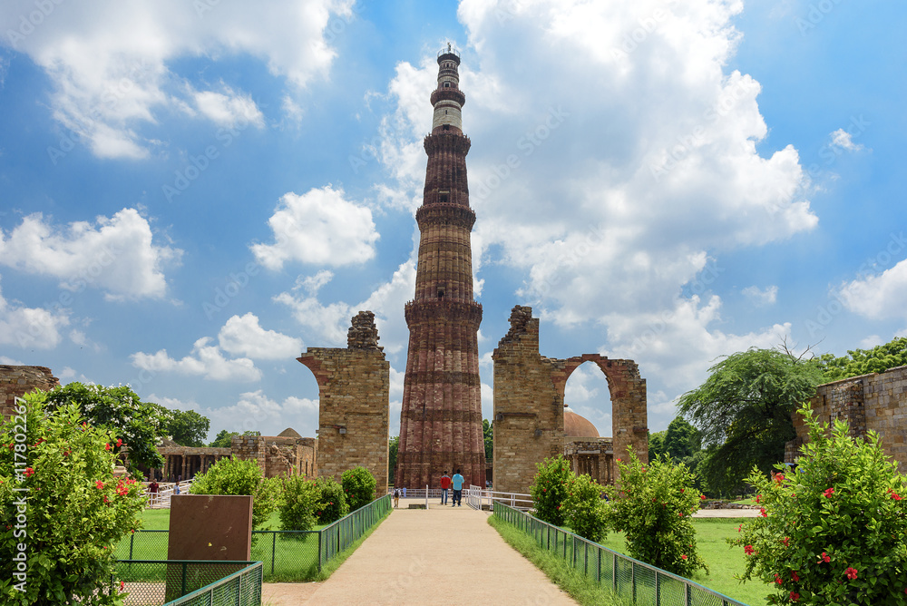 Naklejka premium Qutub Minar Complex, The tallest brick minaret in the world, New Delhi, India.