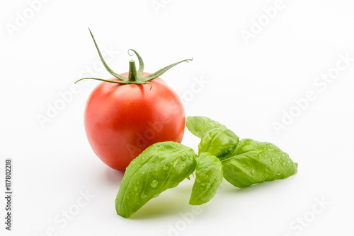 Pomodoro e basilico photo