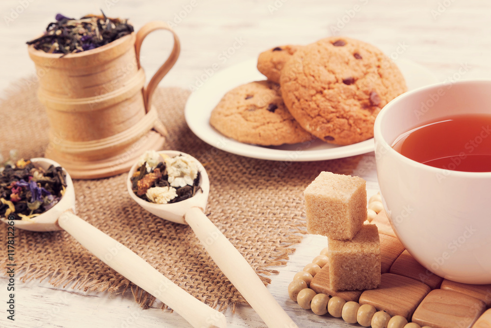 Herbal tea and cookies