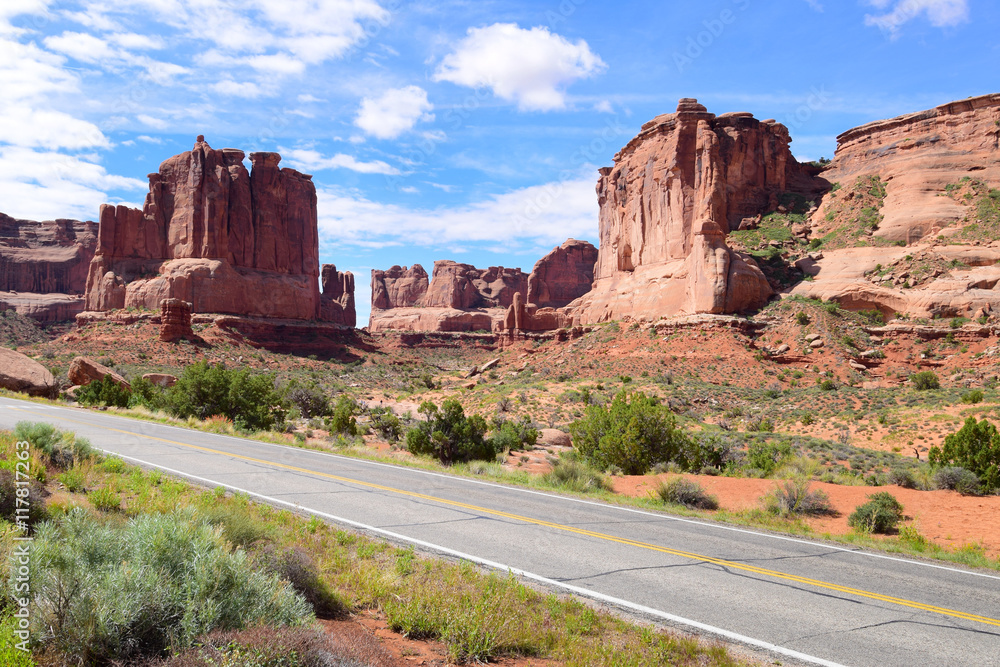 Drive through Arches National Park i Utah, USA