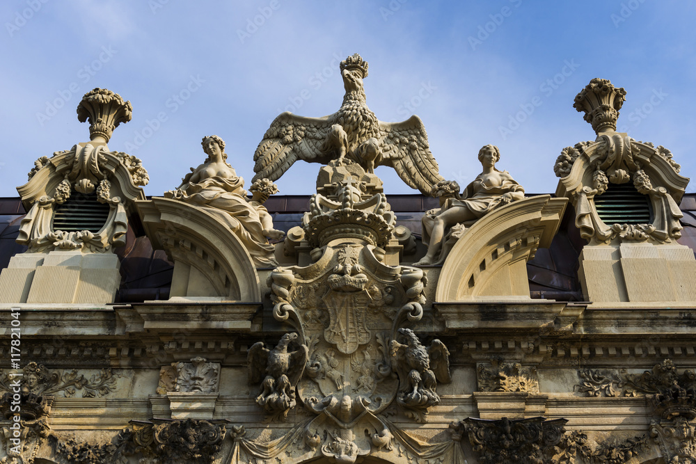 Fassade am Zwinger in Dresden, Deutschland