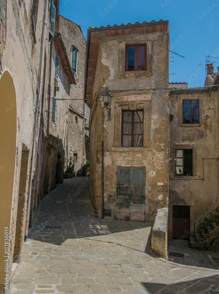 Fototapeta premium Street scene, Sorano, Tuscany