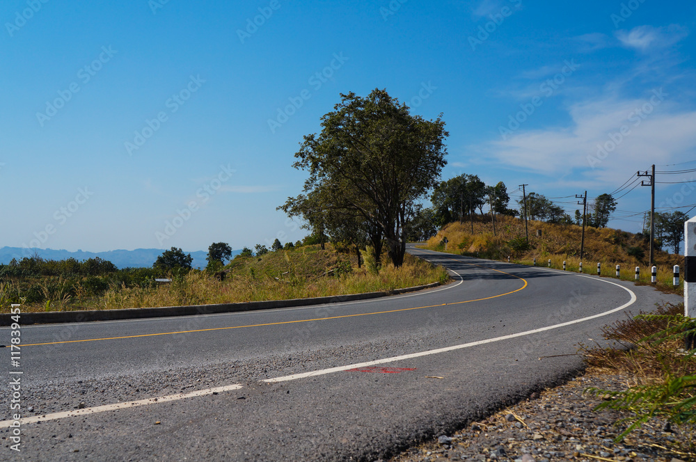 Obraz premium road to north of thailand