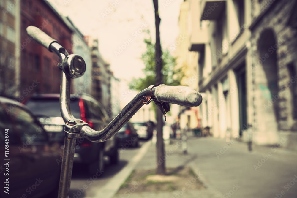 Fahrradlenker mit Klingel in Berlin Mitte Fahrradlenker mit Klingel in Berlin Mitte