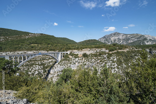 Pont de l’Artuby  photo