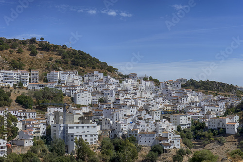 hermoso pueblo blanco andaluz de la provincia de Málaga, Casares