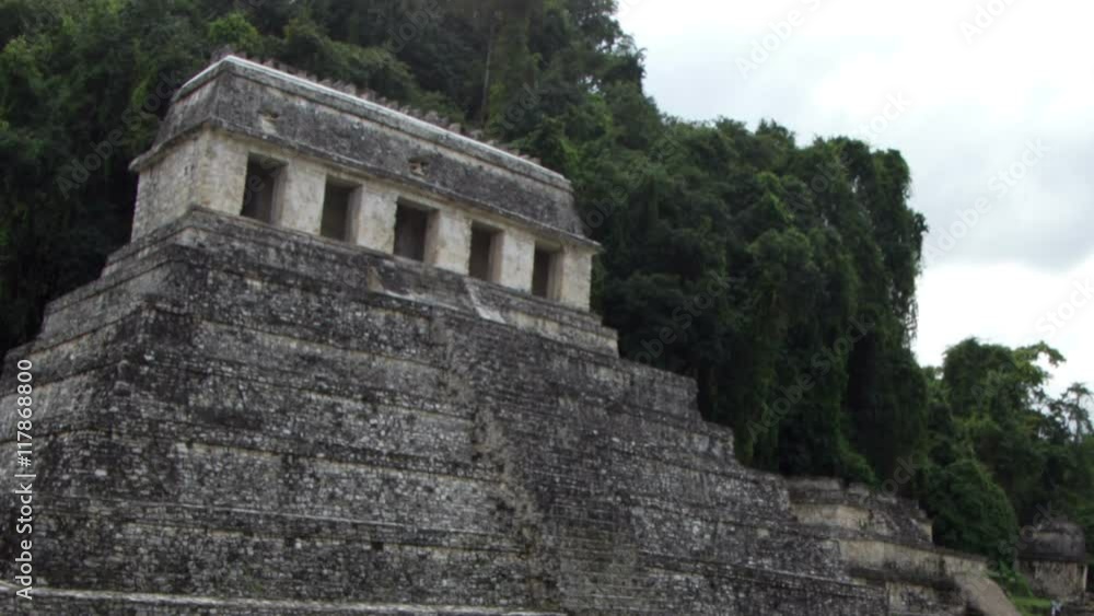 mayan ruins at palenque chiapas mexico mayan ruins at palenque chiapas mexico