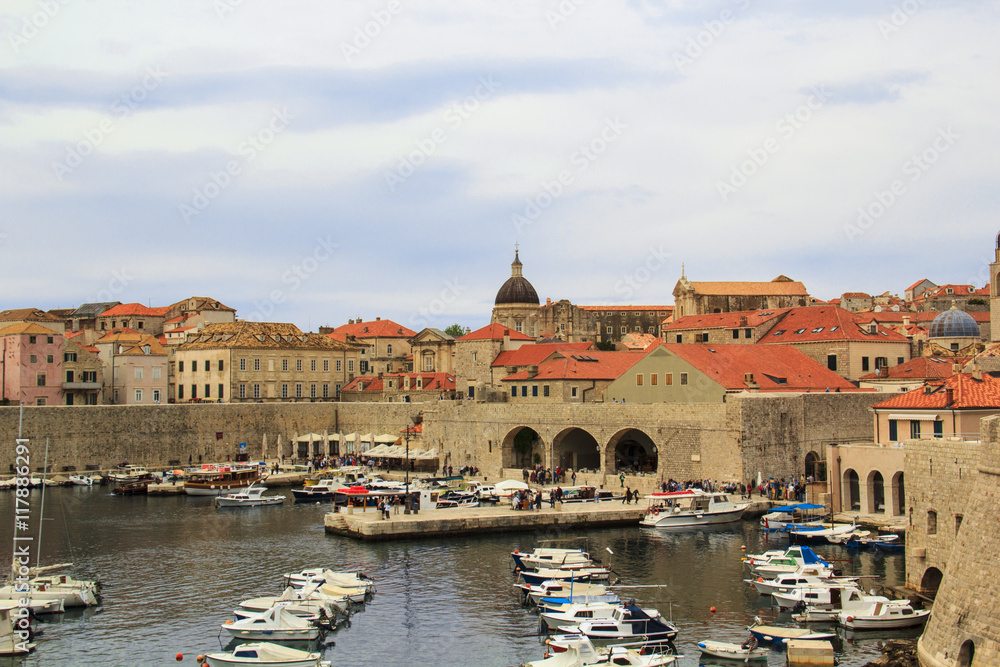 Obraz premium Sunny day in Dubrovnik, Croatia