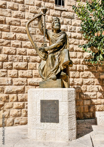 Wallpaper Mural König David Jerusalem - 2. König Israels nahe der Dormitio-Basilika auf dem Zionsberg Torontodigital.ca