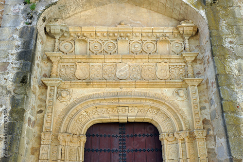 Portada de la Iglesia de Nuestra Señora de la Consolación, Arroyomolinos, provincia de Cáceres, Extremadura, España photo