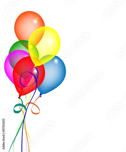 Bunte Luftballons vor weißem Hintergrund