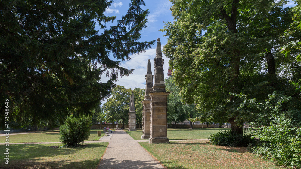 Obelisken im Schlosspark Merseburg