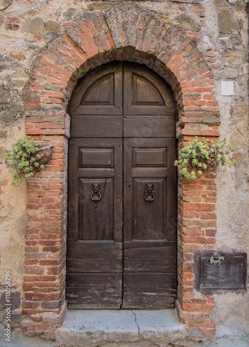 Doorway in Montemerano, Tuscany © lunadea
