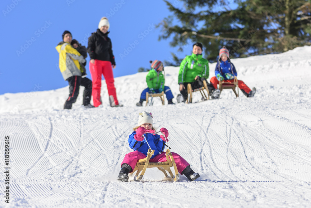 © ARochau - Solofahrt mit dem Schlitten