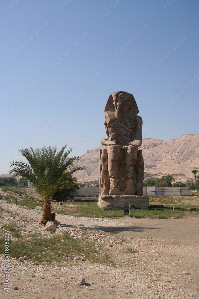 One of the two statues of memnon in luxor