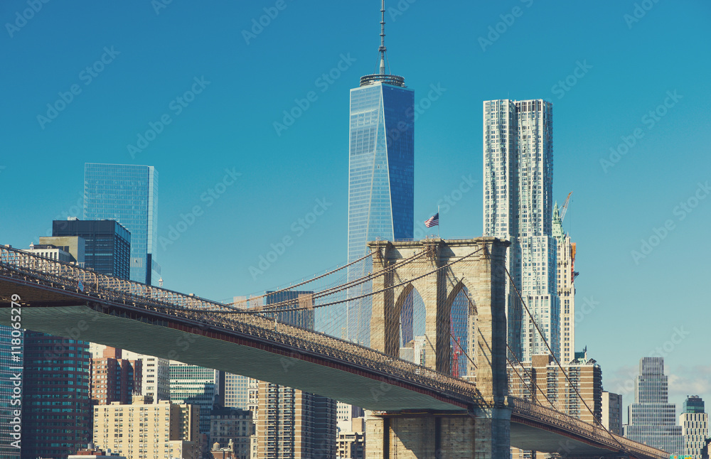 Lower Manhattan skyline view from Brooklyn - obrazy, fototapety, plakaty 