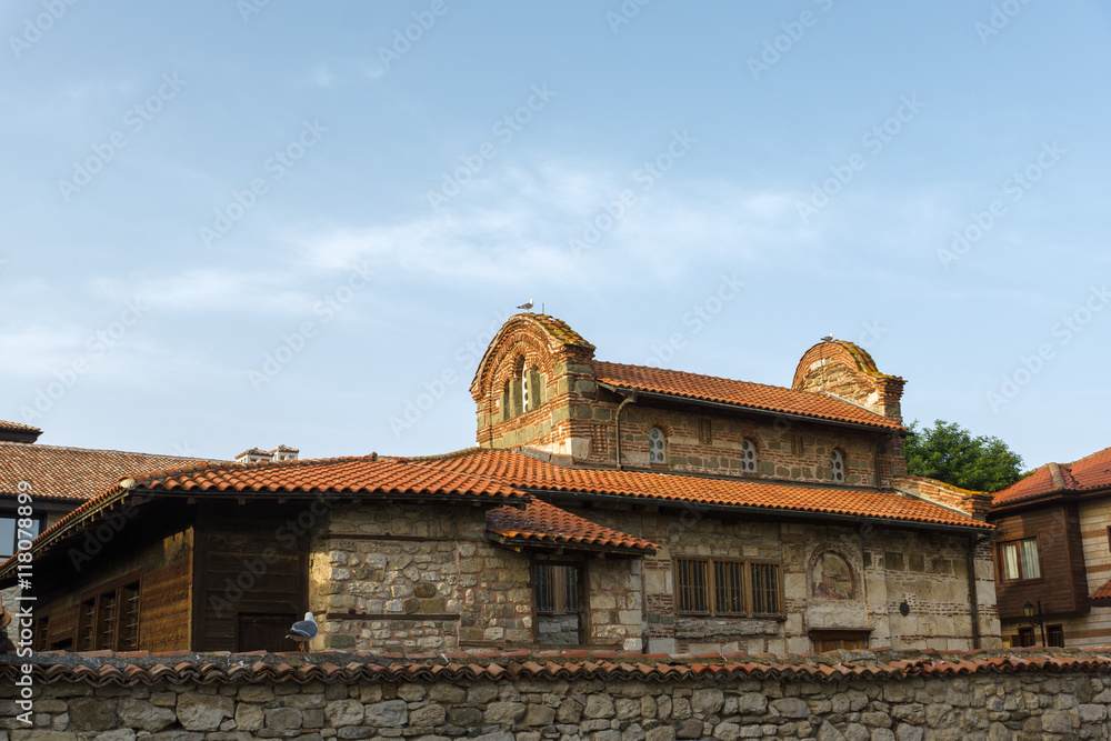 Obraz premium the stone for the construction of a large fence
