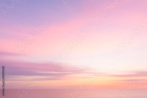 Panel kuchenny z motywem Blurred  sunset sky and ocean nature background