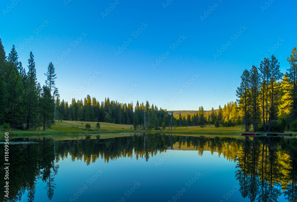 Fototapeta premium Quiet Lake