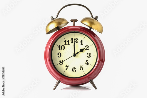 An image of a retro clock showing 08:00 am or pm.