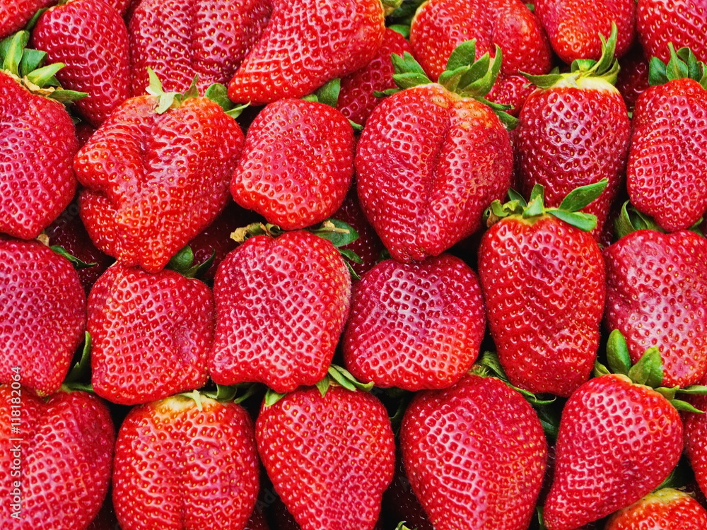strawberry market strawberry market