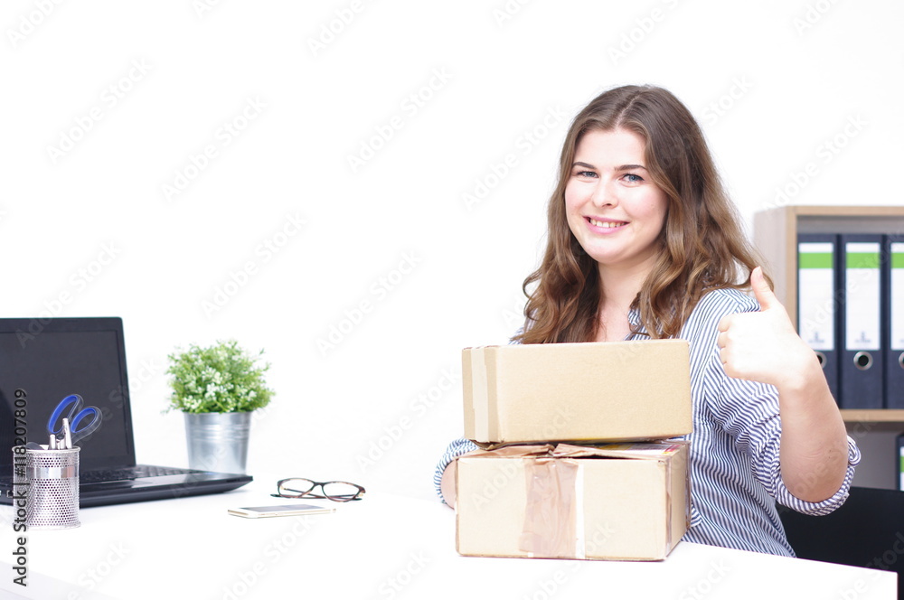 Frau mit Paket, online shopping Frau mit Paket, online shopping