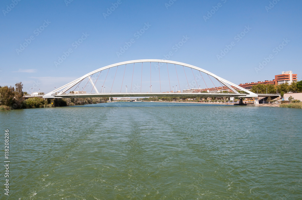 Naklejka premium The Puente de la Barqueta over Guadalquivir River in Seville