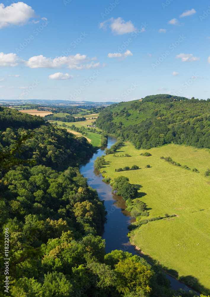 Fototapeta Stunning English countryside the Wye Valley and River Wye between the counties of Herefordshire and Gloucestershire England UK