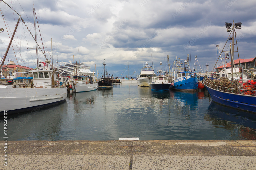 Fototapeta premium fishing boats