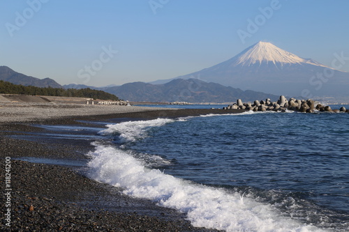 三保の松原からの富士山 