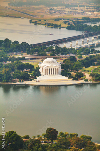 Obraz na płótnie Thomas Jefferson Memorial aerial view in Washington, DC w salonie