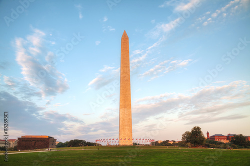 Obraz na płótnie Washington Memorial monument in Washington, DC w salonie