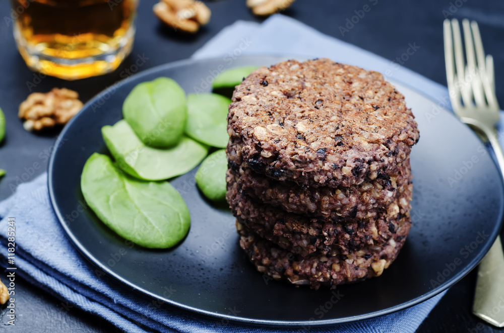 black beans brown rice walnut oat burgers with spinach black beans brown rice walnut oat burgers with spinach