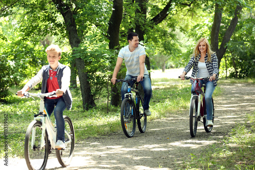 Beautiful family on bike ri...