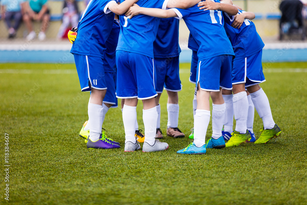 Obraz premium Football match for children. Youth sports team celebrate. Shout team, football soccer rugby game