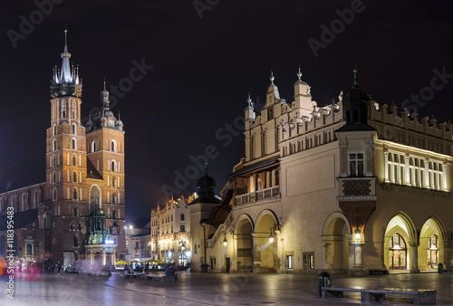 St. Mary s Basilica and Market Square at night  Old Town  Krakow