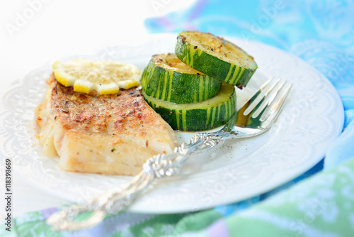 Grilled fish (cod) with zucchini.