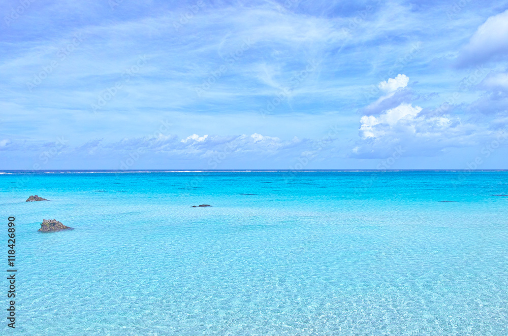 真夏の宮古島　下地島の海