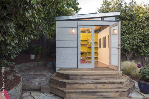 Fotobehang Modern Artist studio - Guest house with aluminum glass doors and