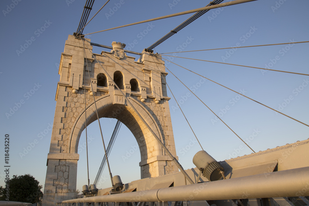 Fototapeta premium Penjat Suspension Bridge, Amposta