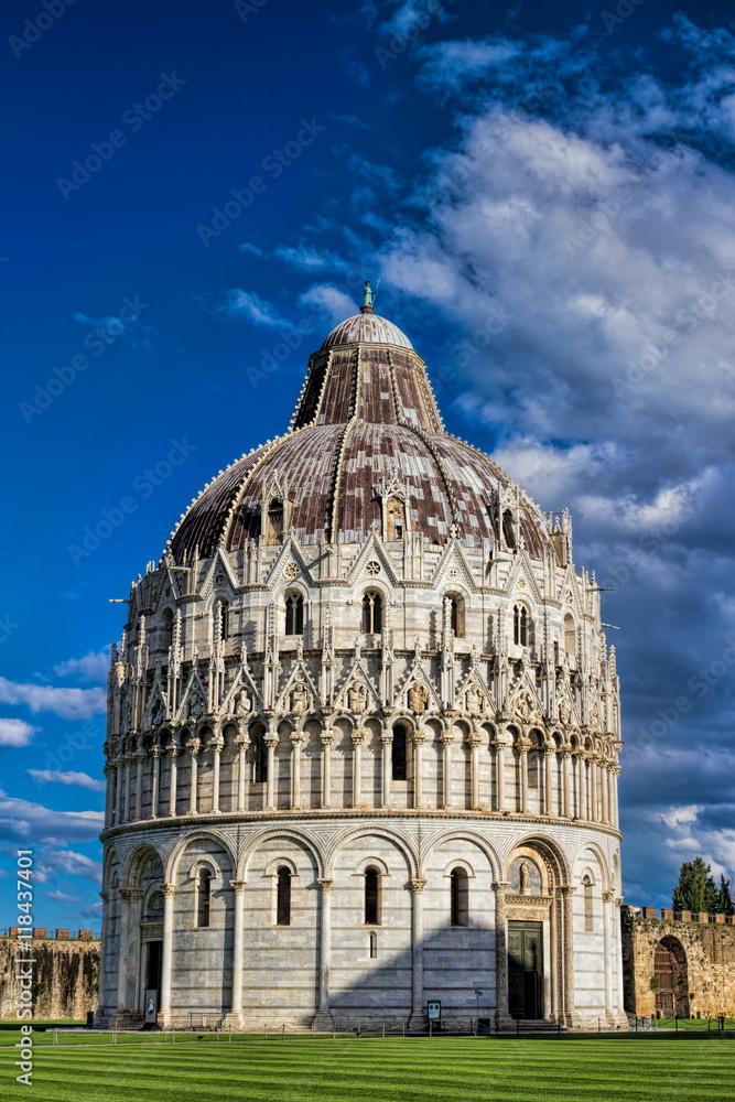 Pisa, Baptisterium