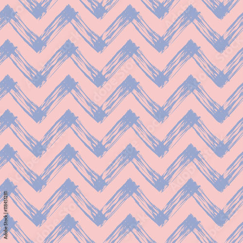 zig zag pattern with pink and purple lines