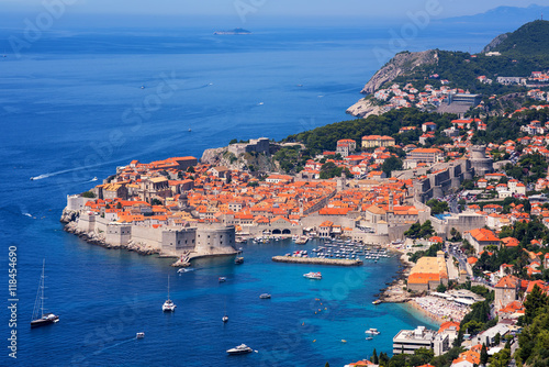 Fototapeta Naklejka Na Ścianę i Meble -  The historical old town of Dubrovnik, Croatia