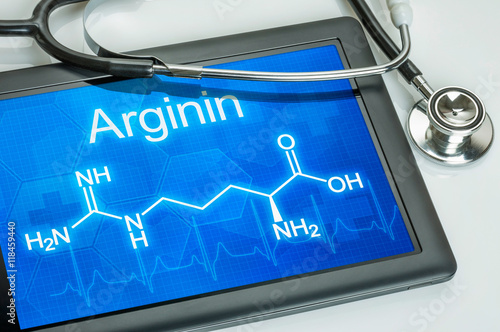 Tablet mit der chemischen Strukturformel von Arginin