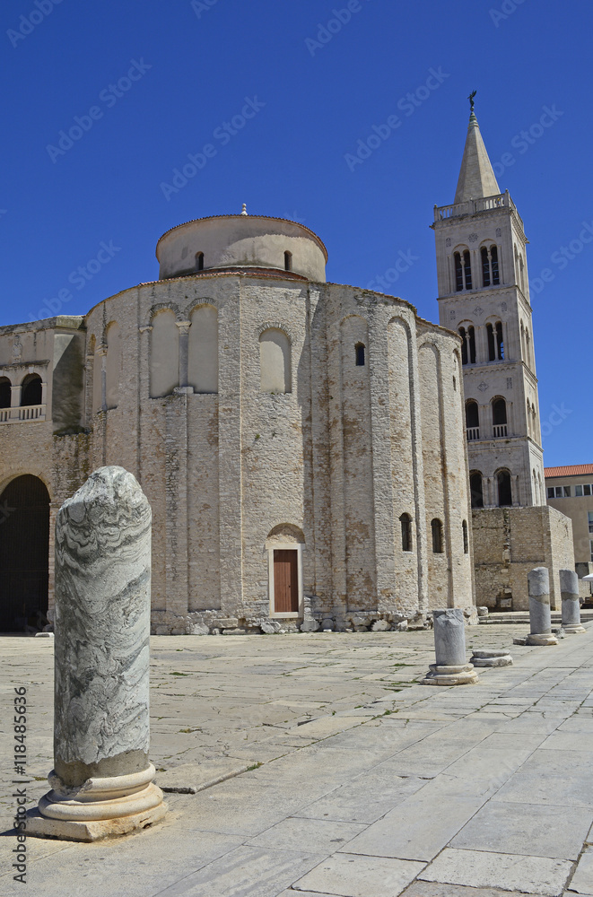 St Donatus Church, the largest pre-Romanesque building in Croatia, 9th-10th centuries. Roman Forum can be seen in the foreground, and the spire of St Anastasia's Cathedral in the background.