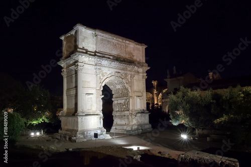 Arch of Titus in the Palatine, in a night view