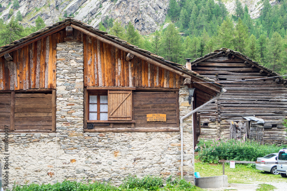 Chalet in Legno da Giardino | Home Idea