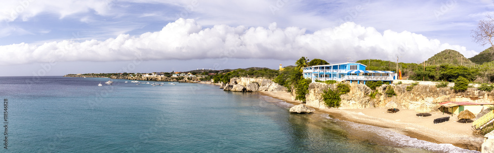 Obraz premium Panoramabild von Playa Forti (Vordergrund) und Playa Grandi (Hintergrund) nahe Westpunt, Curacao