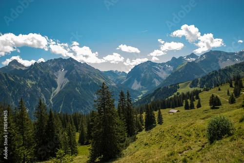 Brandnertal, small beautiful valley in Vorarlberg, Austria © pic3d