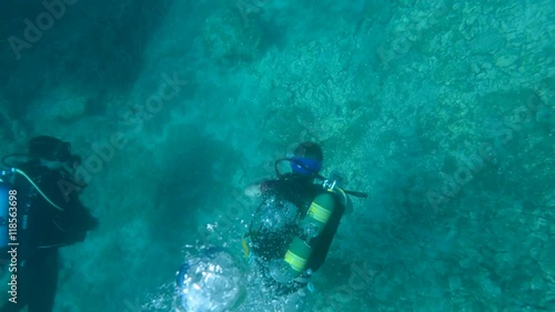Wallpaper Mural Above the Scuba Divers Bubbles
 Torontodigital.ca
